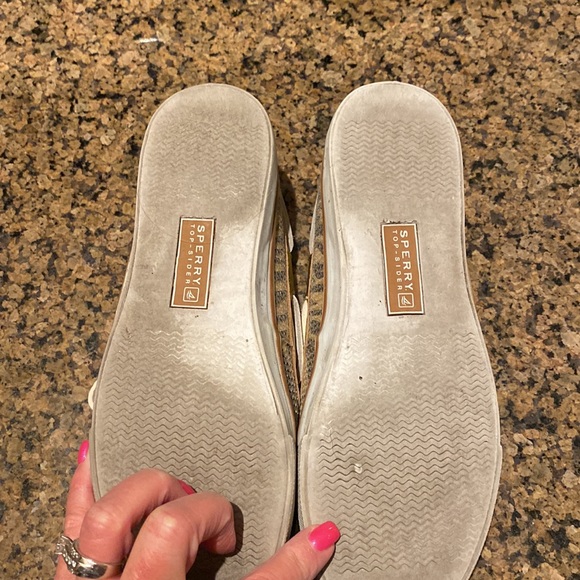Sperry Top-Siders. Zebra and clear sequence fir a shimmer look. Size 7.5. Clean - Picture 9 of 10